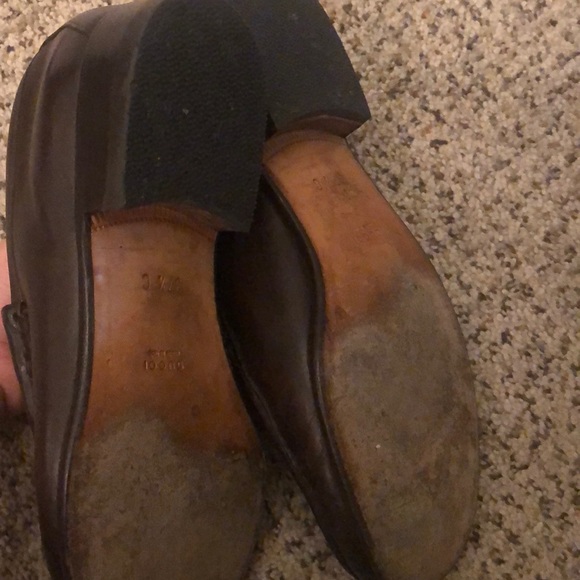 Gucci Loafers - Picture 2 of 7